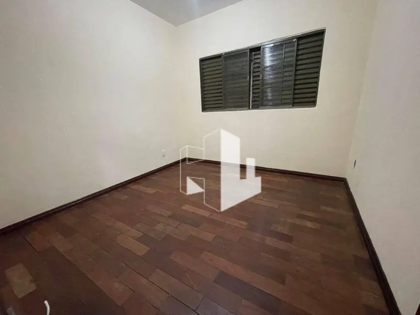 Foto 7 de Casa com 2 quartos à venda, 150m2 em Jardim Sanzovo, Jau - SP