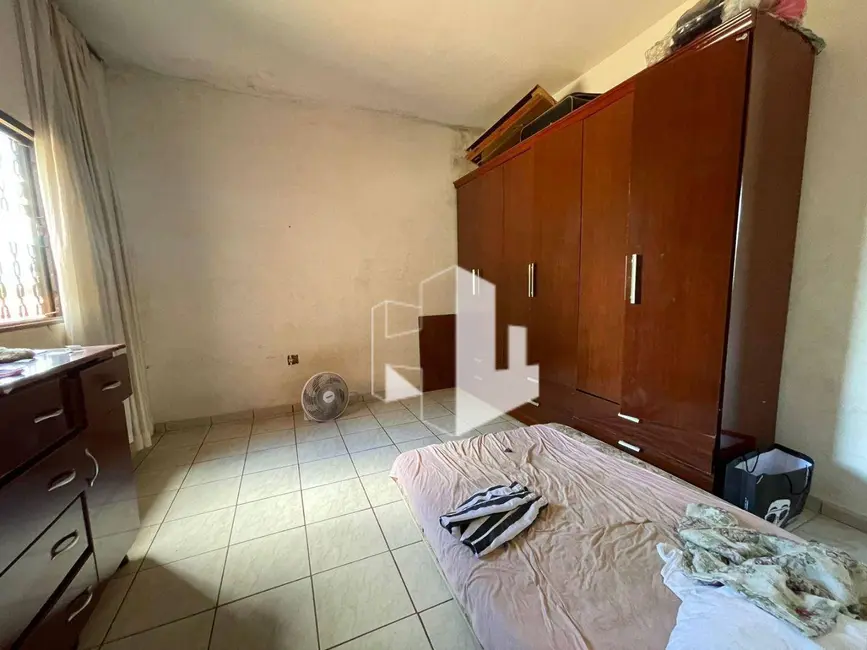 Foto 7 de Casa com 4 quartos à venda, 250m2 em Jardim Cila de Lúcio Bauab, Jau - SP