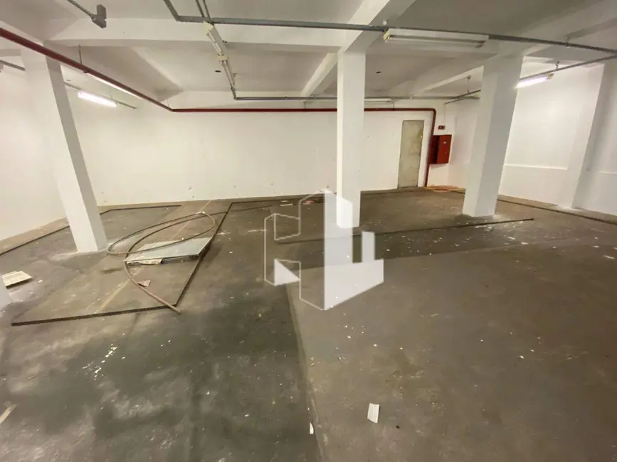 Foto 3 de Sala Comercial para alugar, 980m2 em Centro, Jau - SP