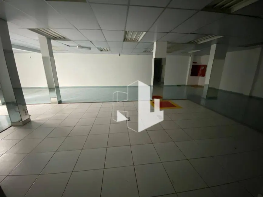 Foto 9 de Sala Comercial para alugar, 980m2 em Centro, Jau - SP
