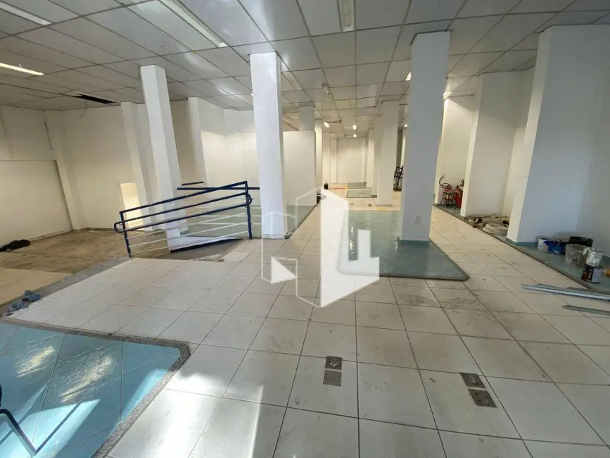 Foto 1 de Sala Comercial para alugar, 980m2 em Centro, Jau - SP