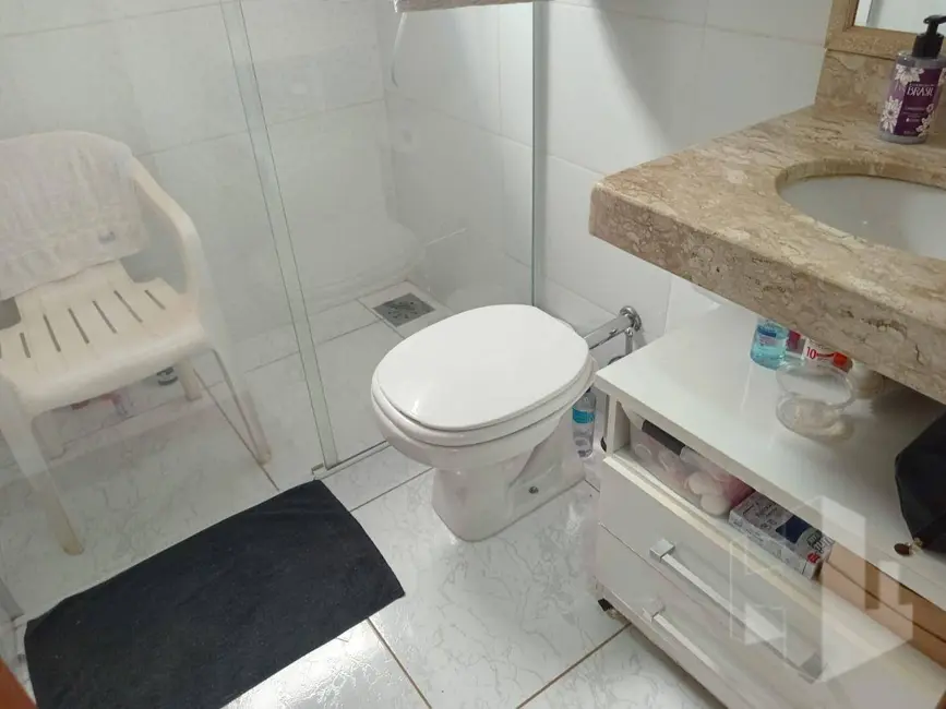 Foto 7 de Casa com 3 quartos à venda, 125m2 em Jardim América, Jau - SP