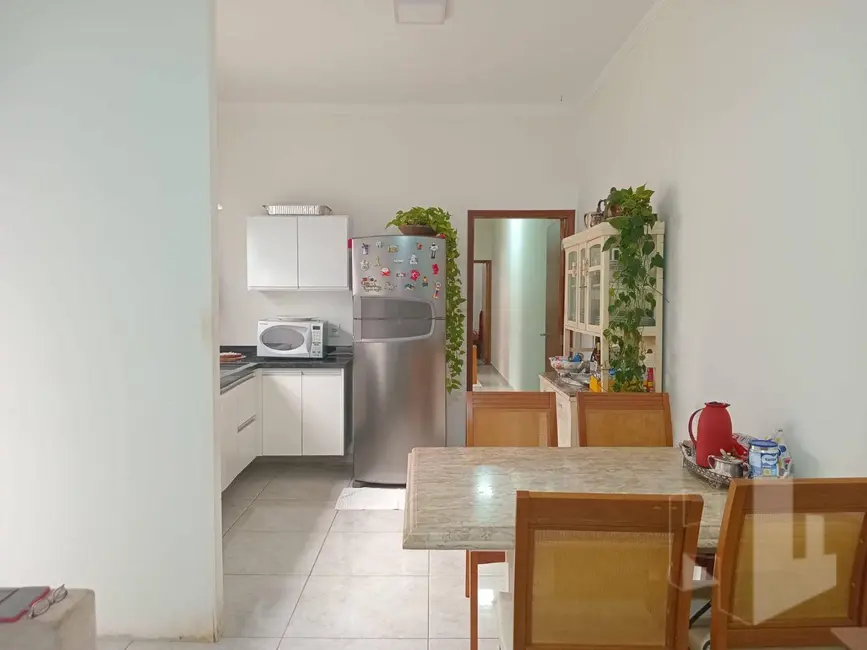 Foto 1 de Casa com 3 quartos à venda, 125m2 em Jardim América, Jau - SP