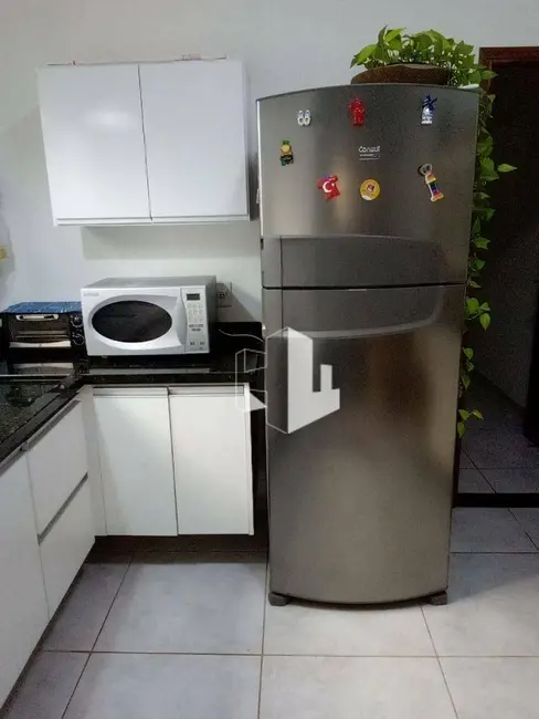 Foto 3 de Casa com 3 quartos à venda, 125m2 em Jardim América, Jau - SP