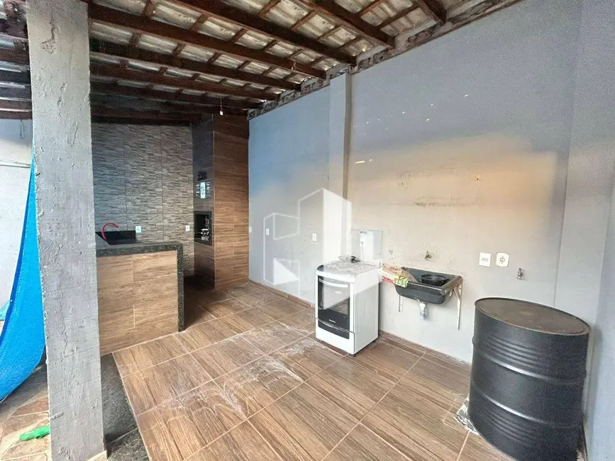 Foto 2 de Casa com 2 quartos à venda, 175m2 em Condomínio Flamboyant, Jau - SP