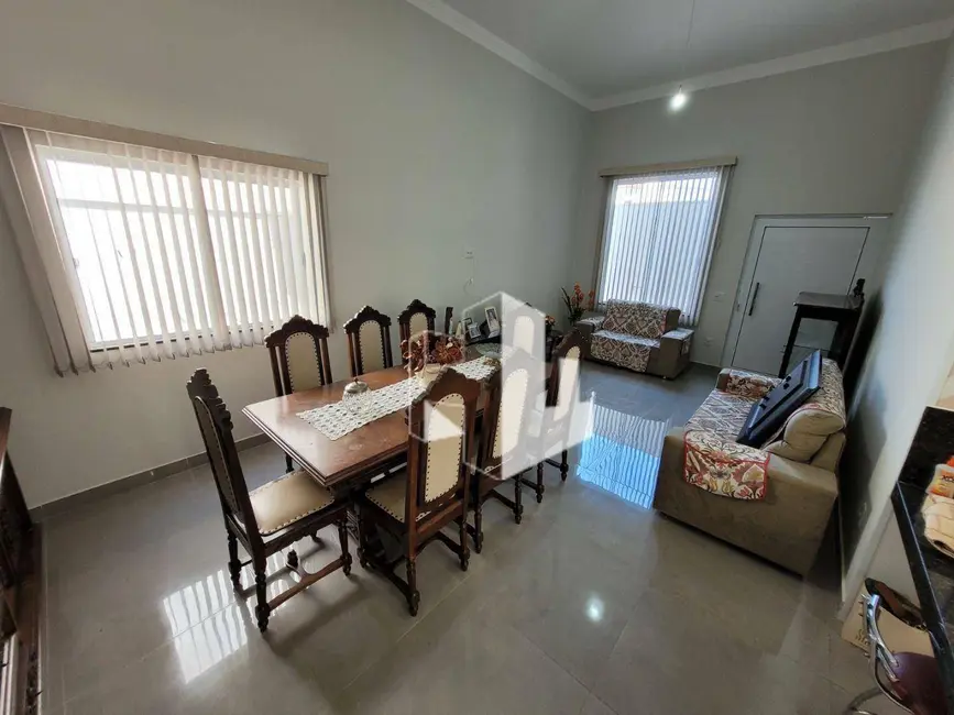 Foto 4 de Casa com 3 quartos à venda, 250m2 em Jardim Alvorada, Jau - SP