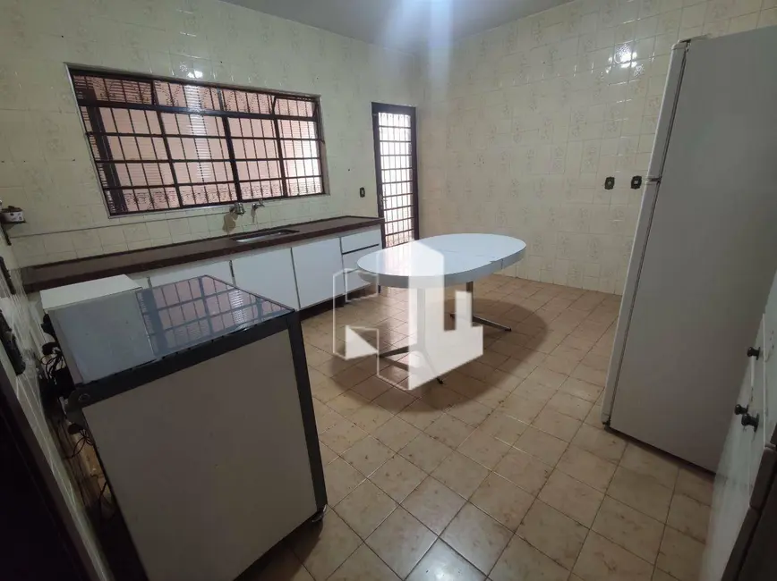 Foto 6 de Casa com 3 quartos à venda, 134m2 em Vila Industrial, Jau - SP