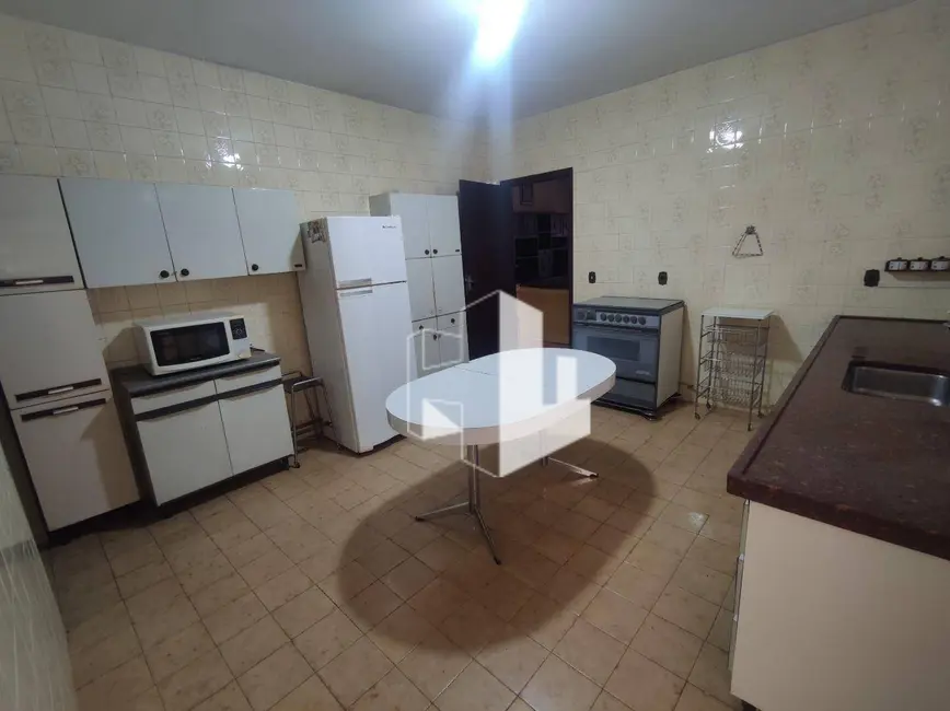 Foto 4 de Casa com 3 quartos à venda, 134m2 em Vila Industrial, Jau - SP