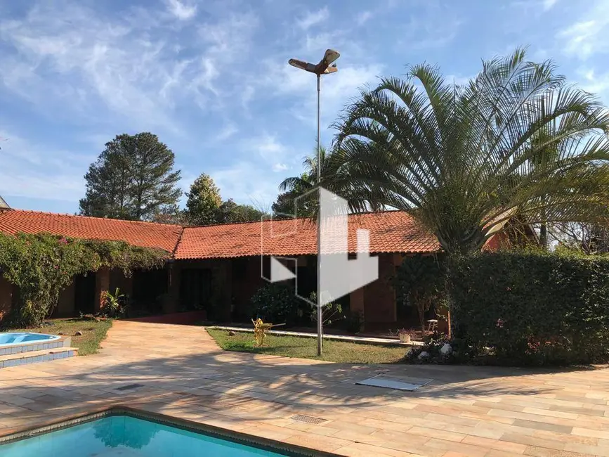 Chácara com 7 quartos para alugar, 5000m2 em Jardim Alvorada, Jau - SP - imagem 8 Foto 8 de Chácara com 7 quartos para alugar, 5000m2 em Jardim Alvorada, Jau - SP