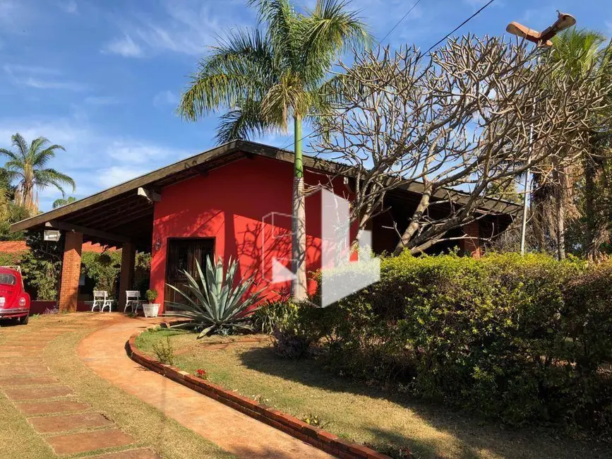 Chácara com 7 quartos para alugar, 5000m2 em Jardim Alvorada, Jau - SP - imagem 3 Foto 3 de Chácara com 7 quartos para alugar, 5000m2 em Jardim Alvorada, Jau - SP