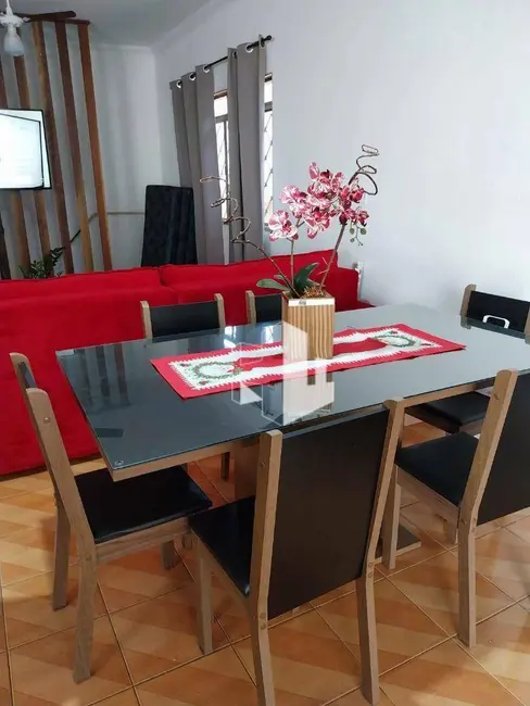 Casa com 3 quartos à venda, 238m2 em Barra Bonita - SP - imagem 2 Foto 2 de Casa com 3 quartos à venda, 238m2 em Barra Bonita - SP