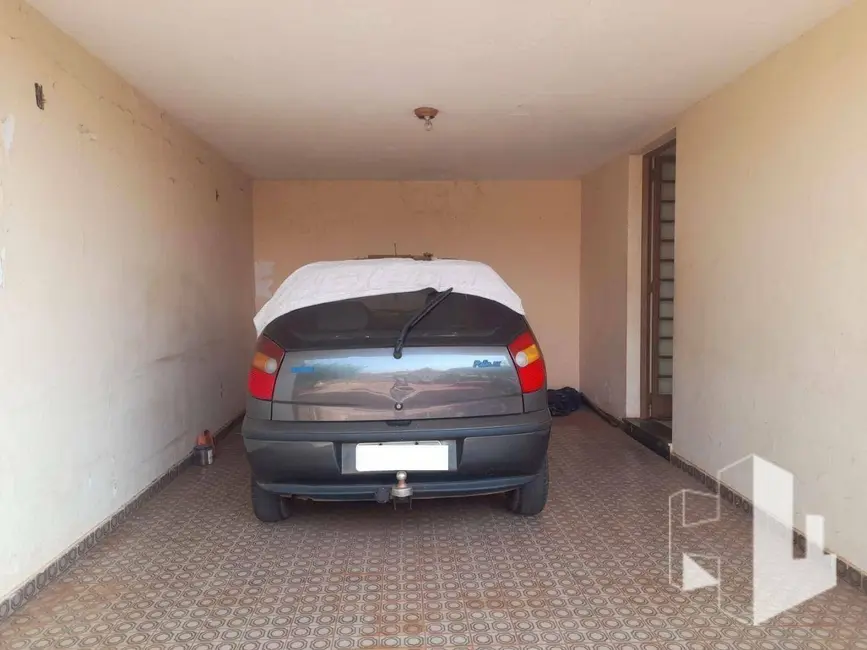 Foto 1 de Casa com 3 quartos à venda, 300m2 em Jardim Estádio, Jau - SP
