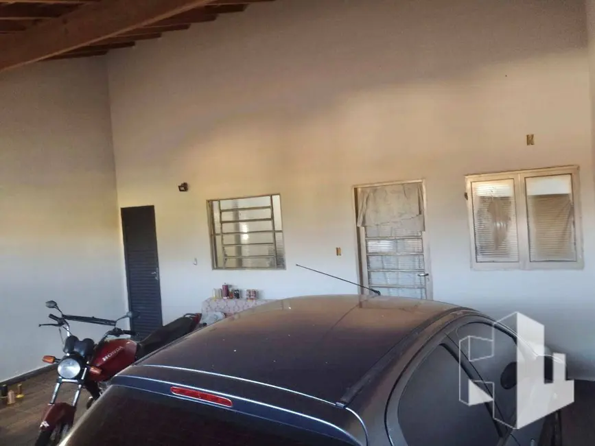 Foto 6 de Casa com 2 quartos à venda, 140m2 em Parque Frei Galvão, Jau - SP