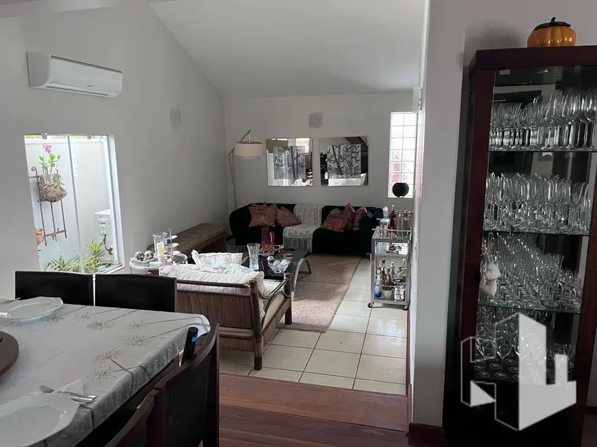 Foto 1 de Casa com 3 quartos à venda, 442m2 em Vila Hilst, Jau - SP