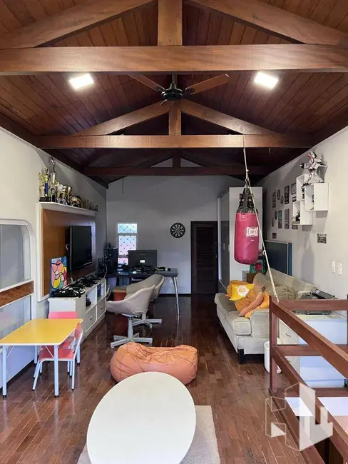 Foto 3 de Casa com 3 quartos à venda, 442m2 em Vila Hilst, Jau - SP