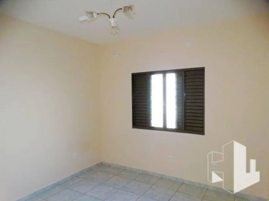 Foto 3 de Casa com 3 quartos à venda, 250m2 em Vila Vicente, Jau - SP
