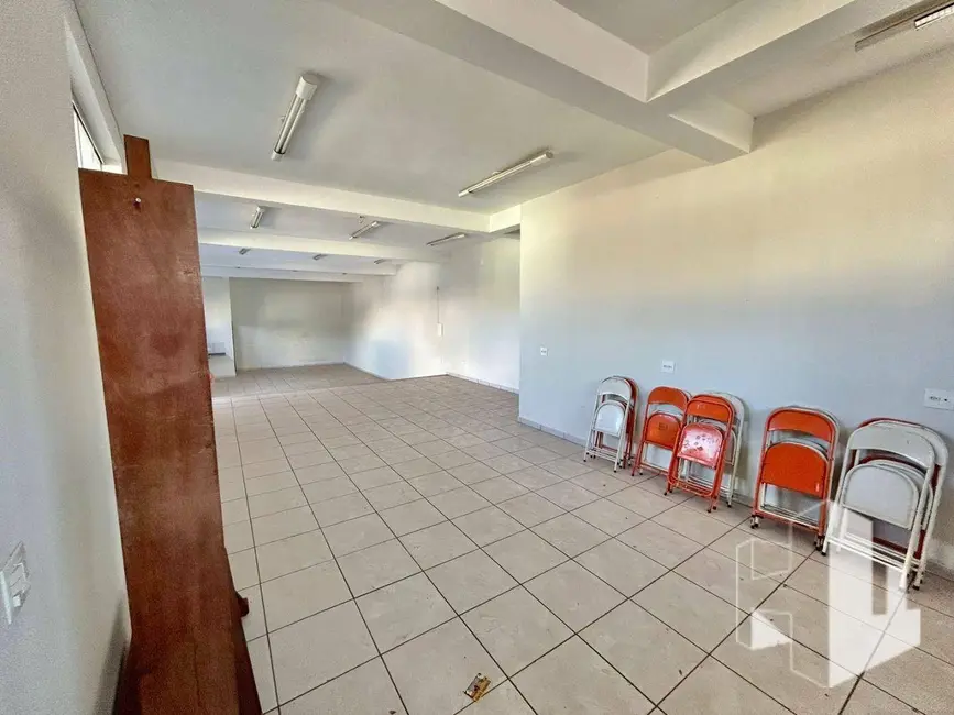 Foto 2 de Sala Comercial para alugar, 120m2 em Vila Assis, Jau - SP