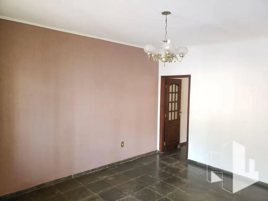 Foto 1 de Casa com 3 quartos à venda, 217m2 em Jardim Carolina, Jau - SP