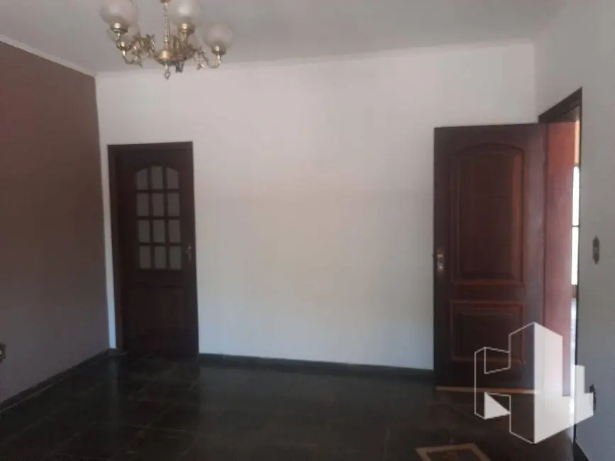 Foto 2 de Casa com 3 quartos à venda, 217m2 em Jardim Carolina, Jau - SP