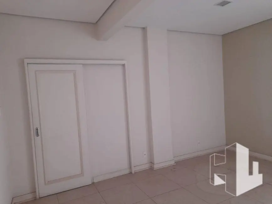 Foto 2 de Apartamento com 2 quartos à venda, 45m2 em Centro, Jau - SP