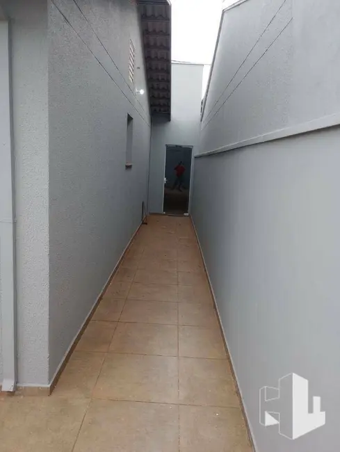 Foto 2 de Casa de Condomínio com 2 quartos à venda e para alugar, 180m2 em Jau - SP