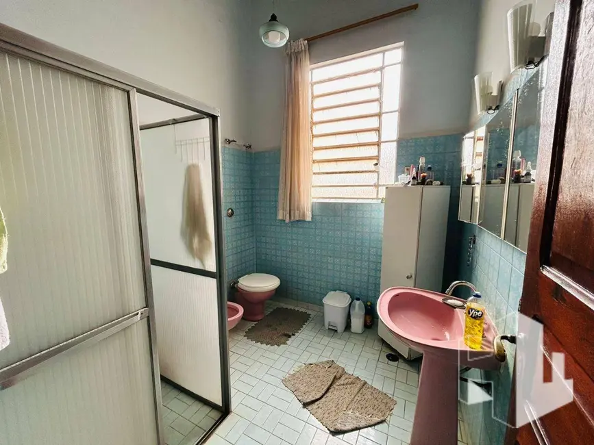 Foto 7 de Casa com 4 quartos à venda e para alugar, 950m2 em Centro, Jau - SP