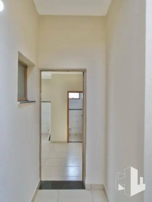 Foto 3 de Sala Comercial para alugar, 30m2 em Jardim Pedro Ometto, Jau - SP