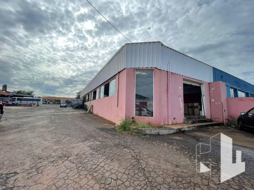 Foto 1 de Sala Comercial à venda, 5300m2 em 1ª Zona Industrial, Jau - SP