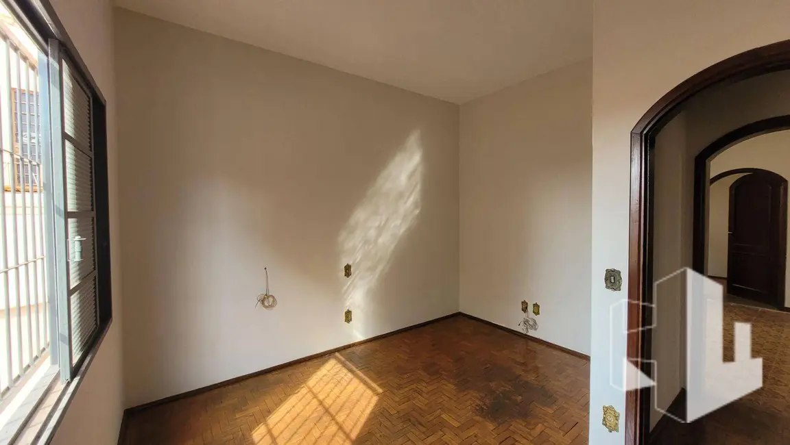 Foto 8 de Casa com 2 quartos para alugar, 203m2 em Centro, Jau - SP