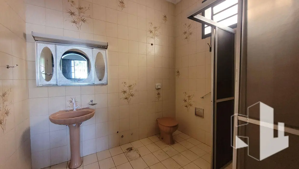 Foto 4 de Casa com 2 quartos para alugar, 203m2 em Centro, Jau - SP