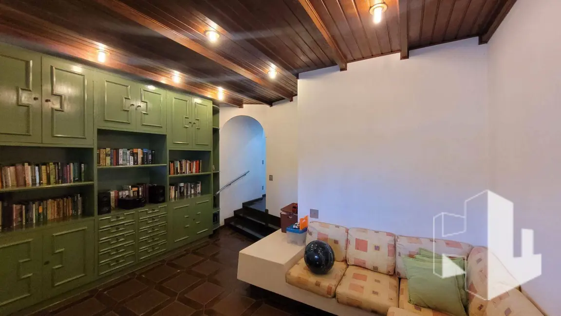 Foto 3 de Casa com 4 quartos à venda e para alugar, 500m2 em Jardim Estádio, Jau - SP