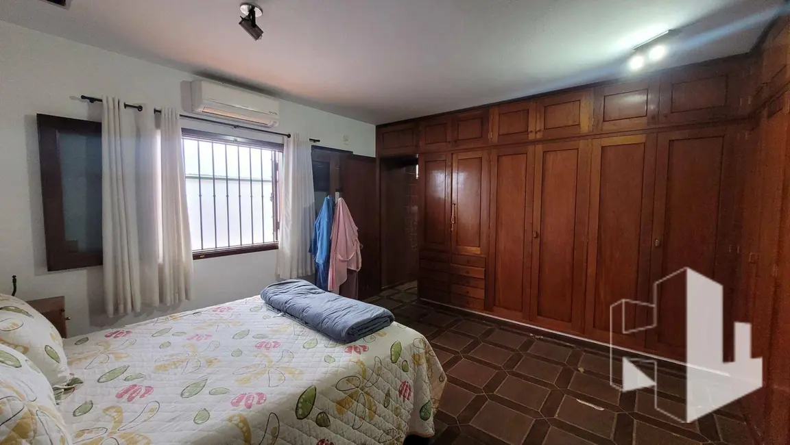 Foto 4 de Casa com 4 quartos à venda e para alugar, 500m2 em Jardim Estádio, Jau - SP