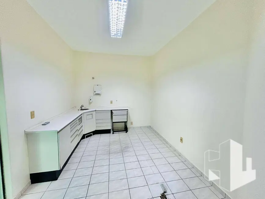 Foto 8 de Sala Comercial para alugar, 150m2 em Chácara Braz Miraglia, Jau - SP