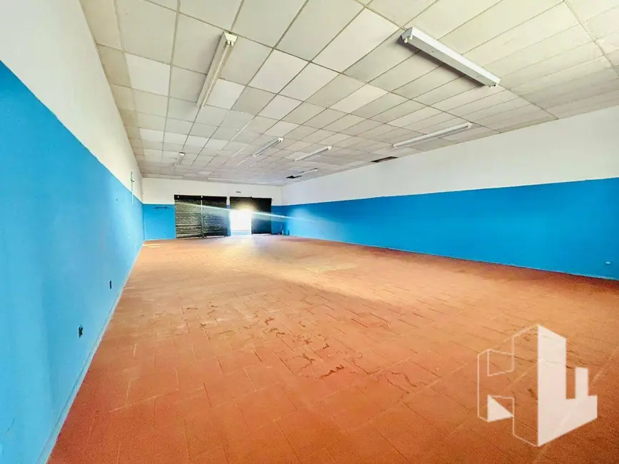 Foto 1 de Sala Comercial à venda e para alugar, 250m2 em Jardim Itamarati, Jau - SP