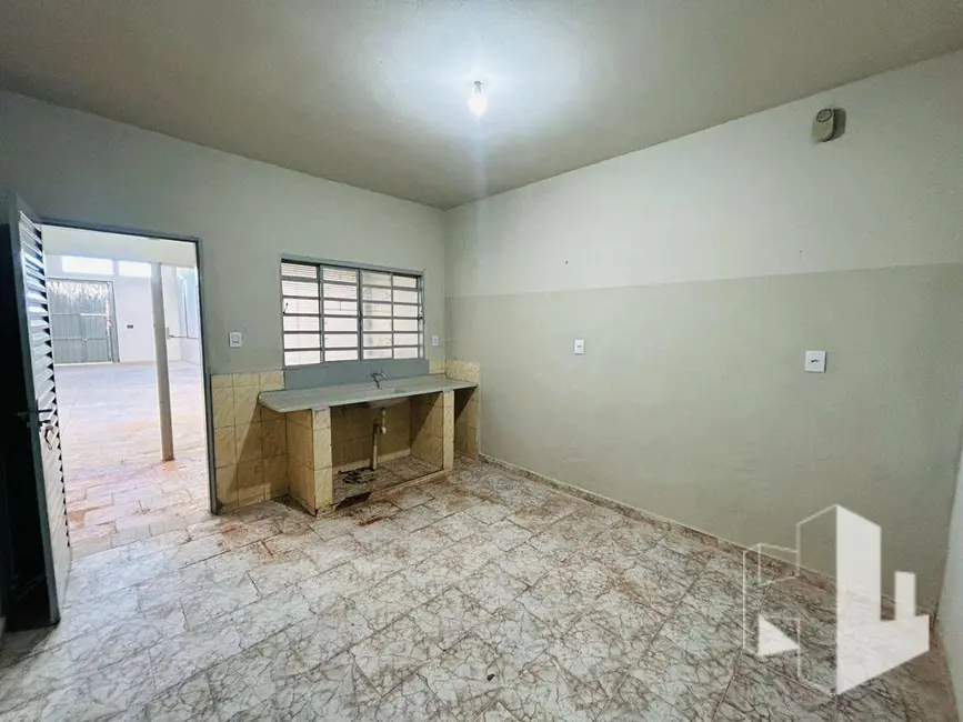 Foto 3 de Armazém / Galpão para alugar, 175m2 em Jardim Nova Jaú, Jau - SP