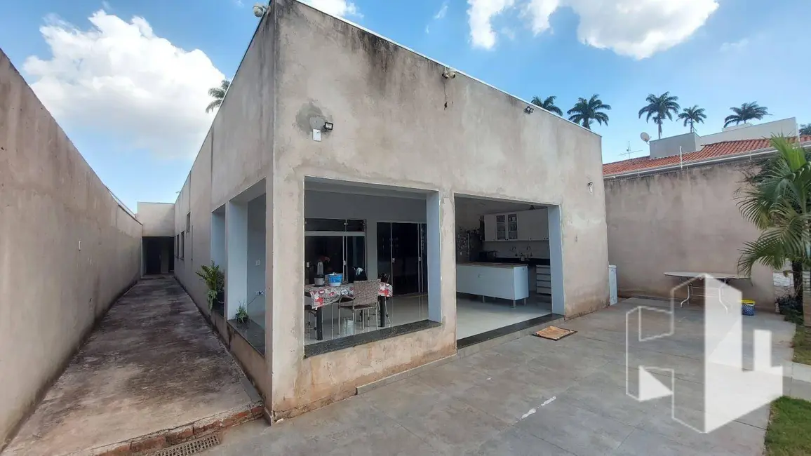 Foto 2 de Casa com 3 quartos à venda, 655m2 em Jardim Conde Pinhal I, Jau - SP