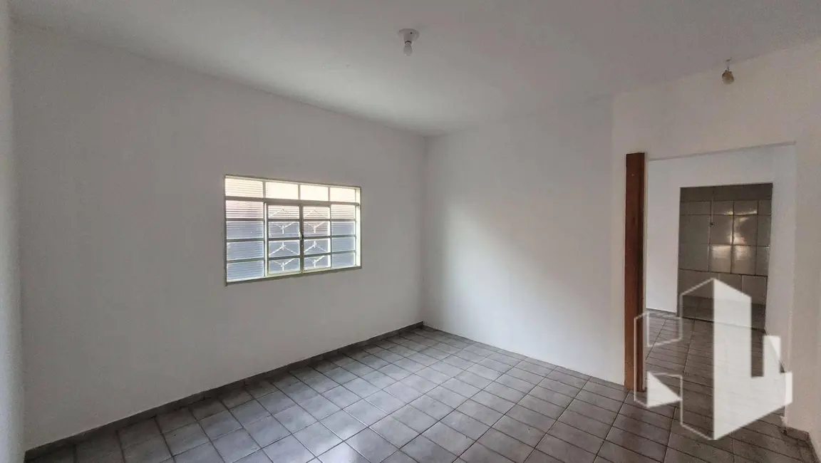 Foto 3 de Sala Comercial para alugar, 125m2 em Jardim Netinho Prado, Jau - SP