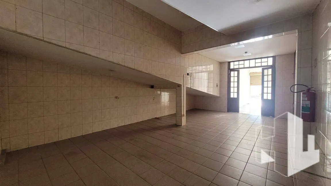 Sala Comercial para alugar, 80m2 em Centro, Jau - SP - imagem 4 Foto 4 de Sala Comercial para alugar, 80m2 em Centro, Jau - SP