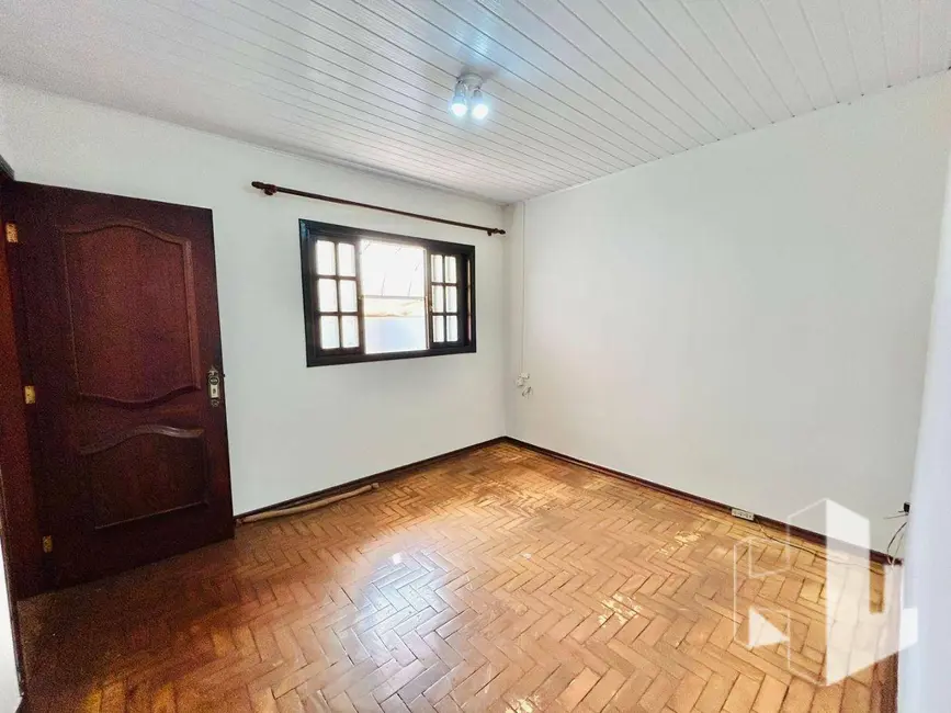 Foto 6 de Casa com 4 quartos à venda, 200m2 em Jardim das Paineiras, Jau - SP