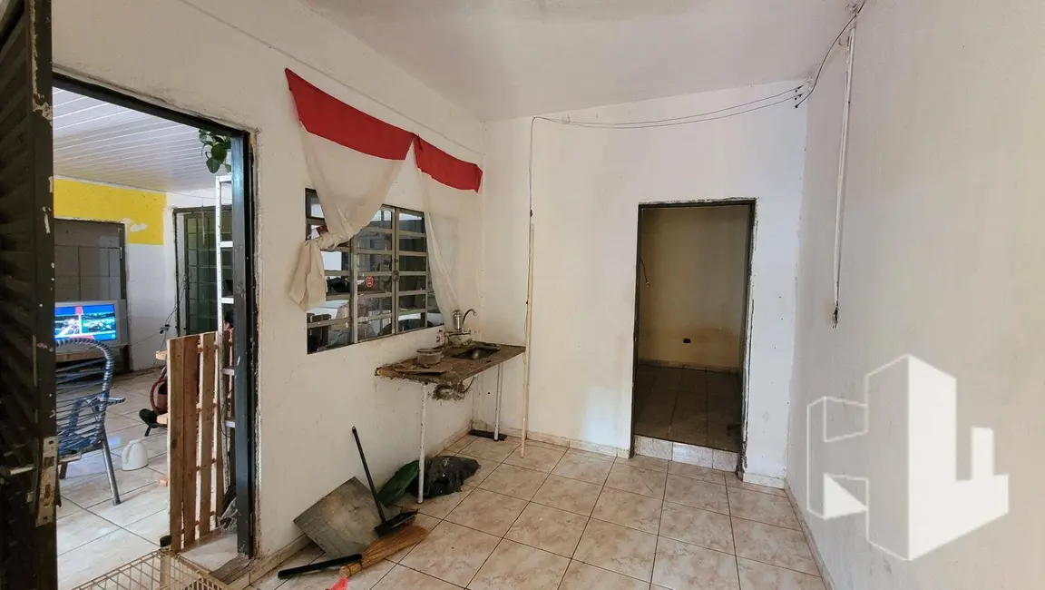 Foto 3 de Sala Comercial para alugar, 30m2 em Jardim Maria Cibele, Jau - SP