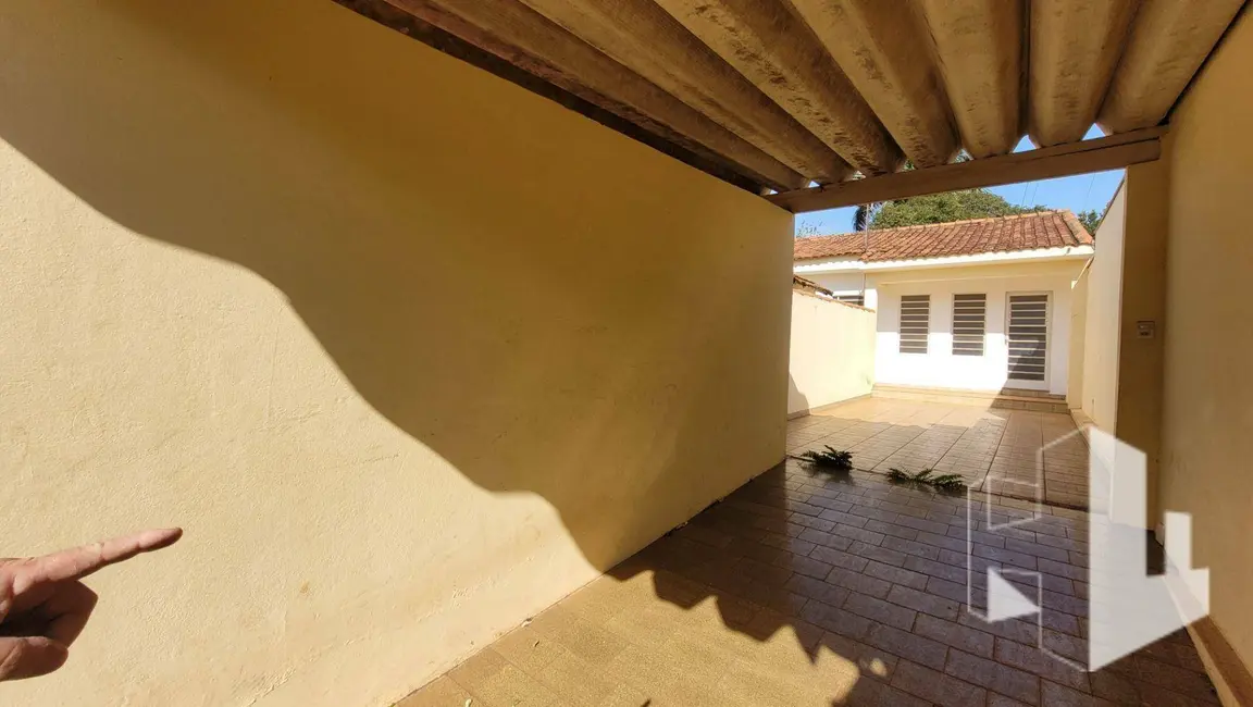 Foto 2 de Casa com 3 quartos à venda, 207m2 em Vila Nova Jaú, Jau - SP