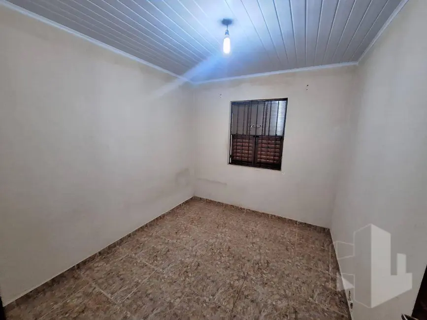 Foto 4 de Casa com 2 quartos à venda, 175m2 em Jardim Olímpia, Jau - SP