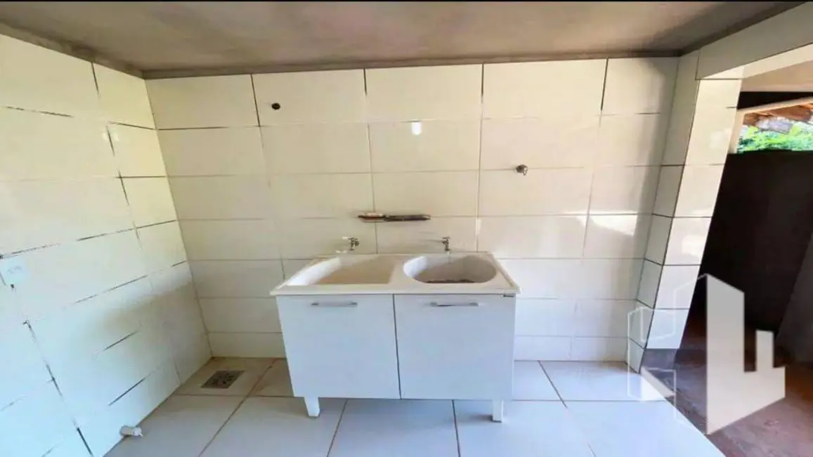 Chácara com 2 quartos à venda, 2000m2 em Bocaina - SP - imagem 5 Foto 5 de Chácara com 2 quartos à venda, 2000m2 em Bocaina - SP