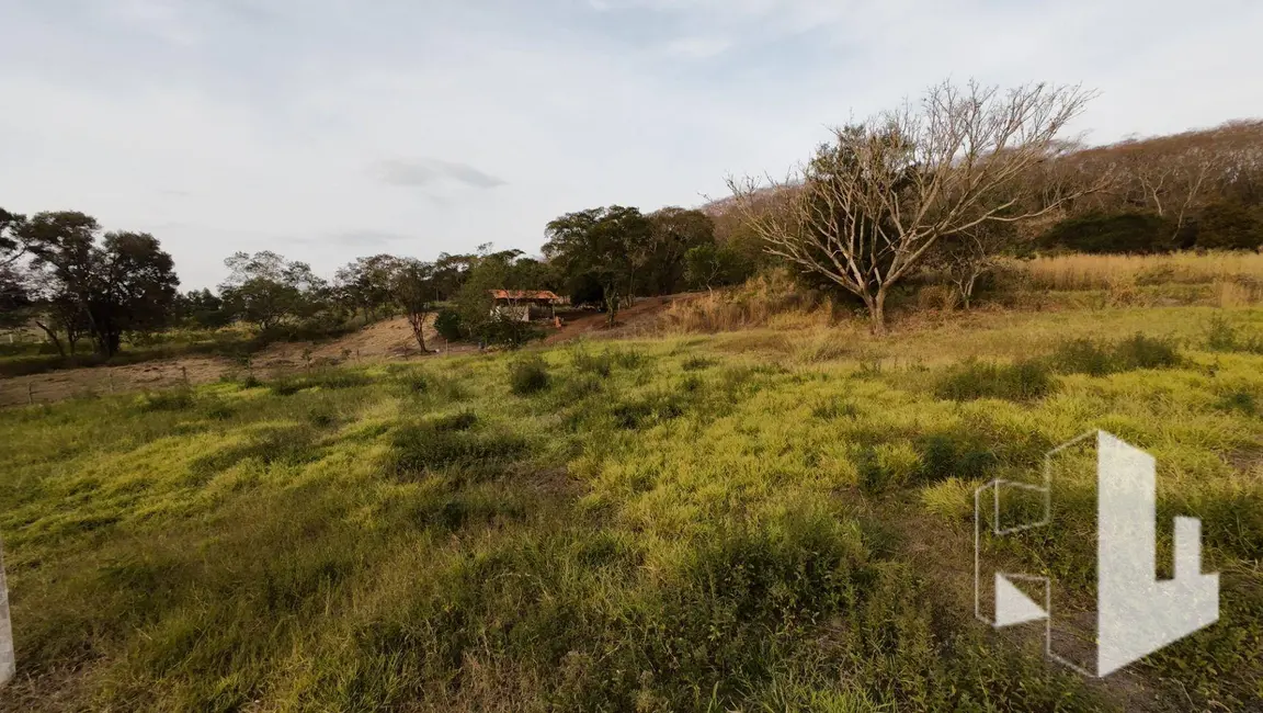 Foto 2 de Chácara à venda, 10000m2 em Pouso Alegre de Baixo, Jau - SP