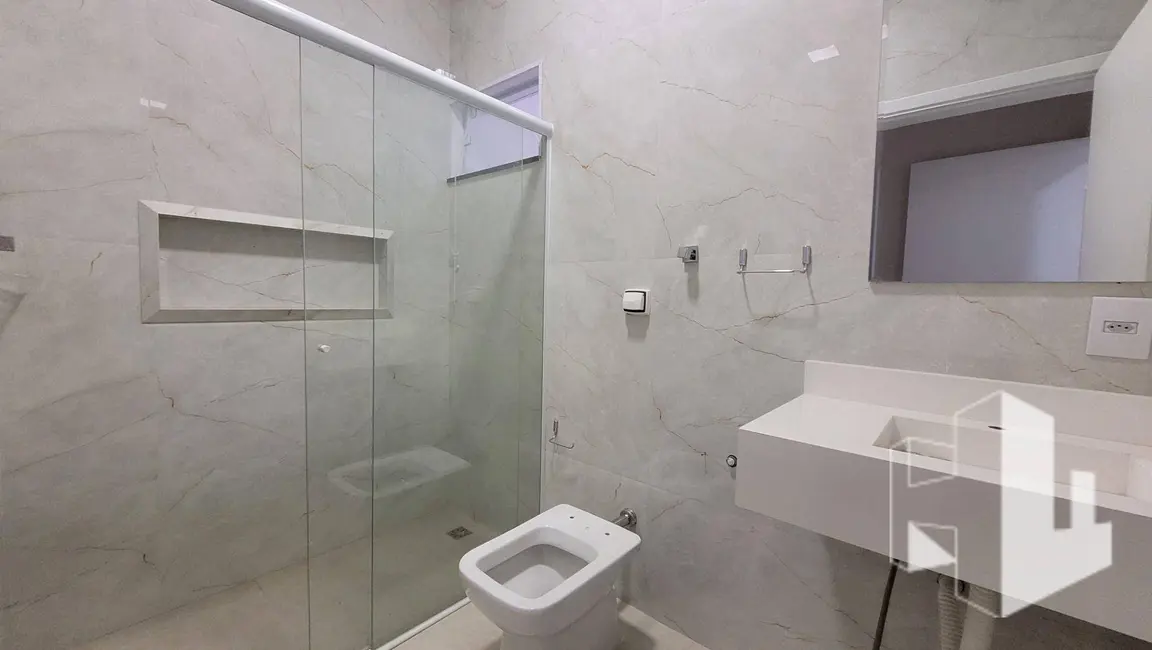 Casa com 4 quartos à venda, 200m2 em Jardim Campos Prado, Jau - SP - imagem 8 Foto 8 de Casa com 4 quartos à venda, 200m2 em Jardim Campos Prado, Jau - SP