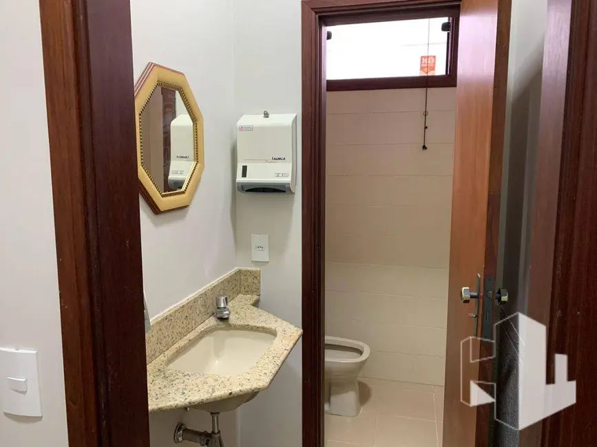 Sala Comercial para alugar, 100m2 em Chácara Braz Miraglia, Jau - SP - imagem 3 Foto 3 de Sala Comercial para alugar, 100m2 em Chácara Braz Miraglia, Jau - SP