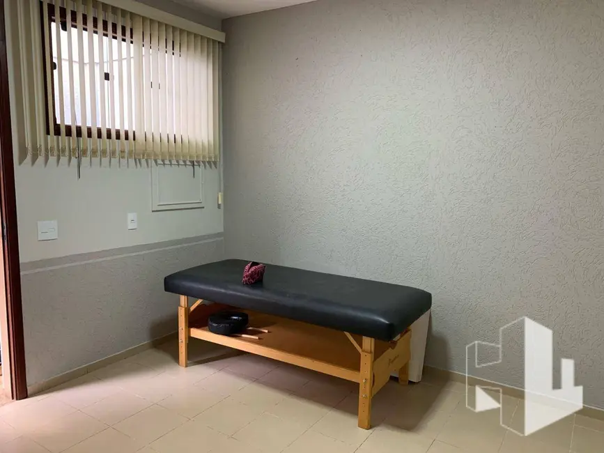 Sala Comercial para alugar, 100m2 em Chácara Braz Miraglia, Jau - SP - imagem 4 Foto 4 de Sala Comercial para alugar, 100m2 em Chácara Braz Miraglia, Jau - SP