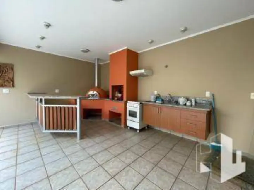 Foto 2 de Casa com 3 quartos à venda, 250m2 em Vila Nassif Name, Jau - SP