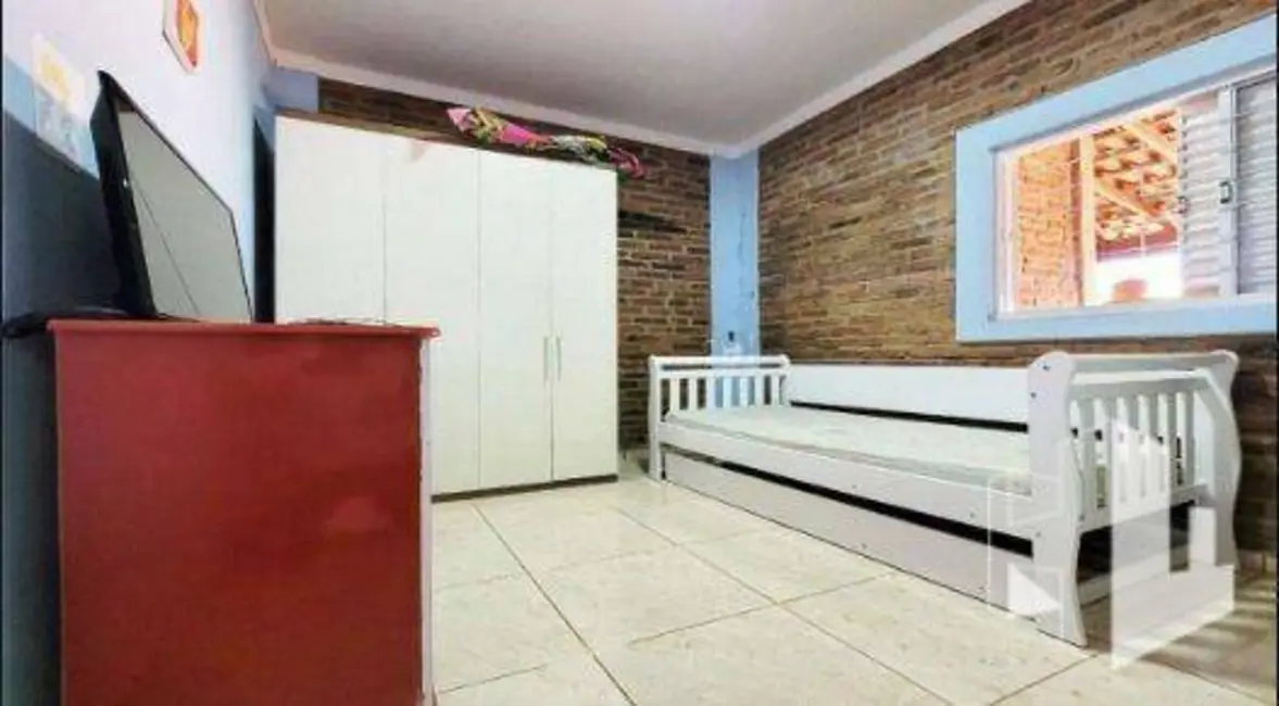 Foto 4 de Chácara com 3 quartos à venda, 226m2 em Vila Ribeiro, Jau - SP