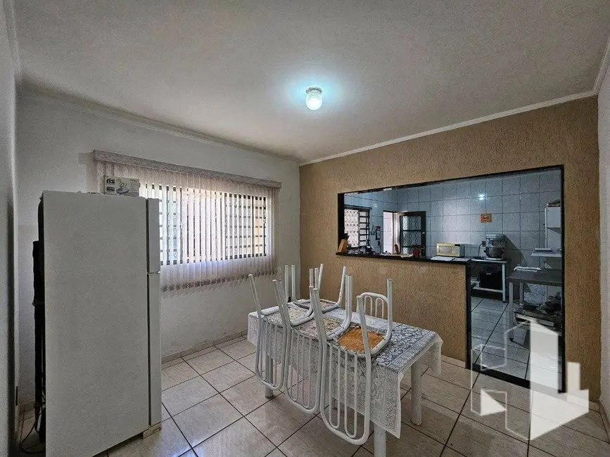 Foto 9 de Casa com 3 quartos à venda, 250m2 em Jardim Vila Maria, Jau - SP